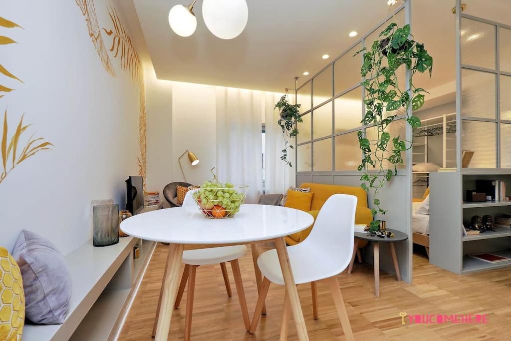 Ych-Renovated And Design Flat Close To The Center Рим Екстериор снимка